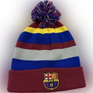 Barcelona Casual Cuffed Beat with Pom